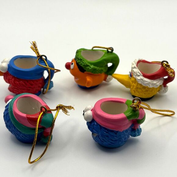 Vtg. 2006 Sesame Workshop Mini 1"H Christmas Tree Ornaments Christmas In July - Picture 2 of 4